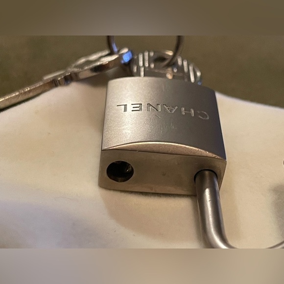 Chanel Matte Silver Lock and Two Keys — Very Rare and Hard to Find - Picture 3 of 6